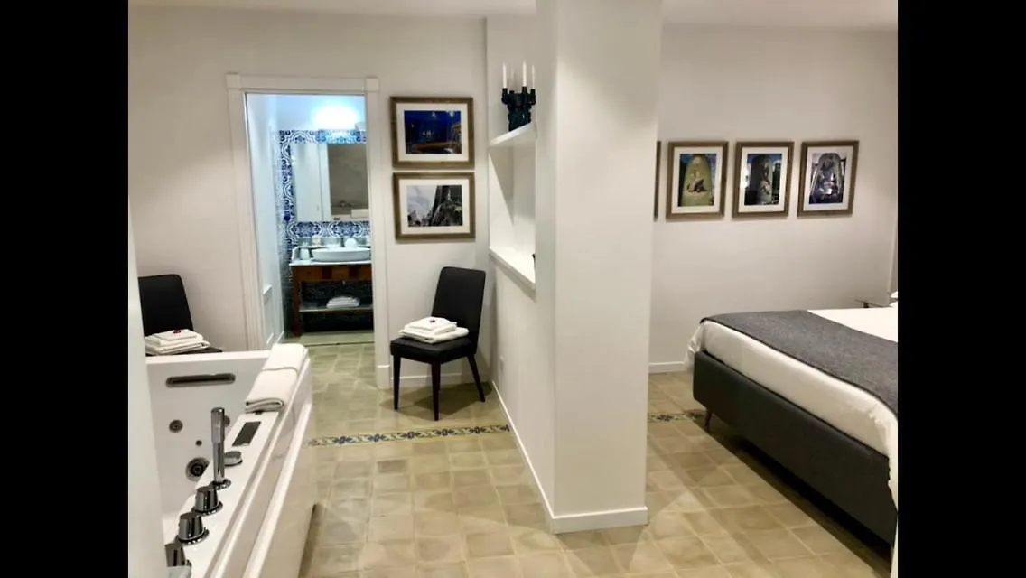 7 Blu Casa Vacanze Con Idromassaggio Catane Italie