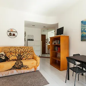 Youhosty - Osoppo 7 Appartamento Milano